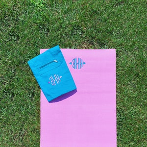Personalized Embroidered Yoga Bag, cotton yoga bag, yoga mat bag, customizable, embroidered image 3