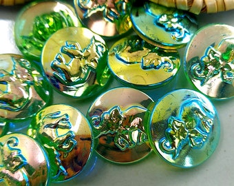 Elephant Button, Peridot, Vitrail, 20mm, Czech Glass, Vintage, Priced per button