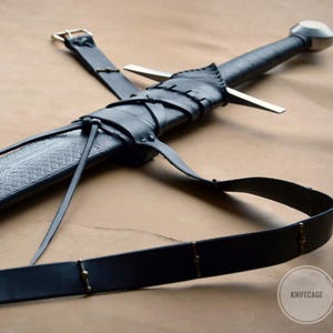 Individuell angefertigtes Langschwert aus hochwertigem Carbon Besonderes handgefertigtes Langschwert Geschenk für Männer Geschenk für Ihn