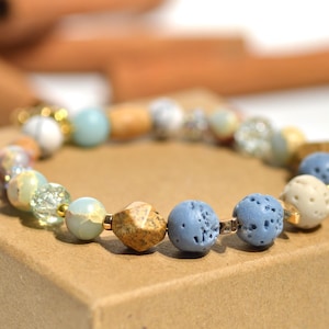 Pulsera difusora de piedra de lava en tonos pastel, pulsera de aromaterapia, pulsera boho con cuentas para el día a día, regalo para profesora de yoga.