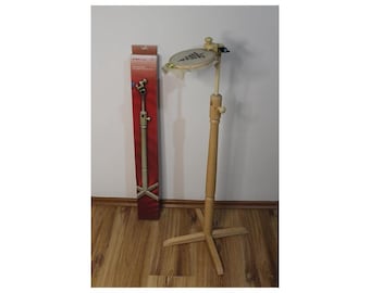 Soporte de suelo ajustable para bordar en madera de haya - Costura con manos libres