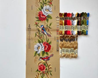 Kit de gobelino con motivos de aves y flores, lienzo gobelino estampado, hilos DMC Mouline.