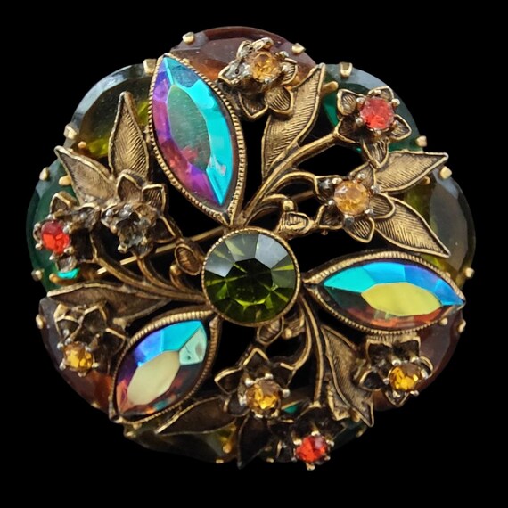 Breathtaking Floral Glass Stone Brooch