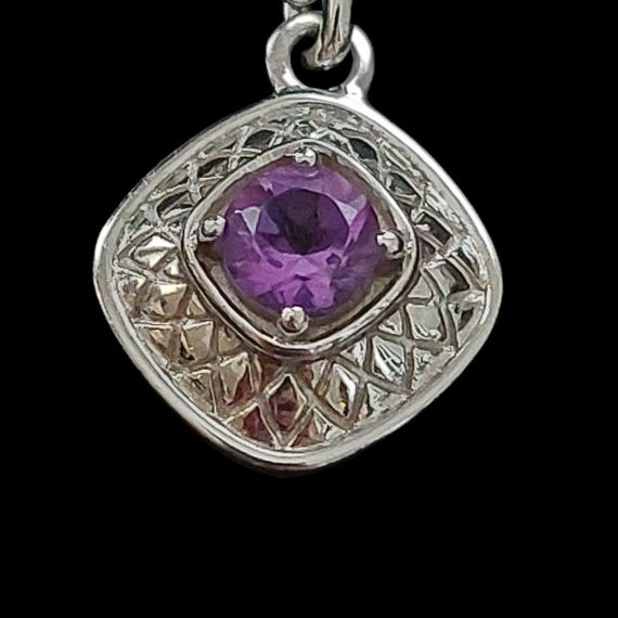 Striking Ariva JJR Sterling Silver Amethyst Pendant Necklace