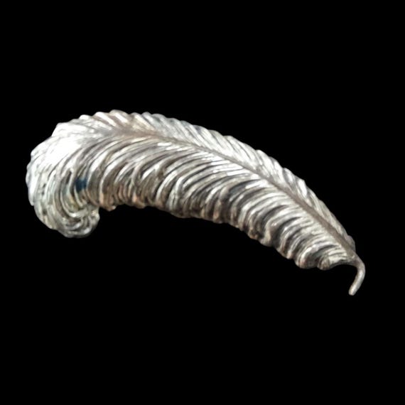 Sterling Beau Feather Brooch
