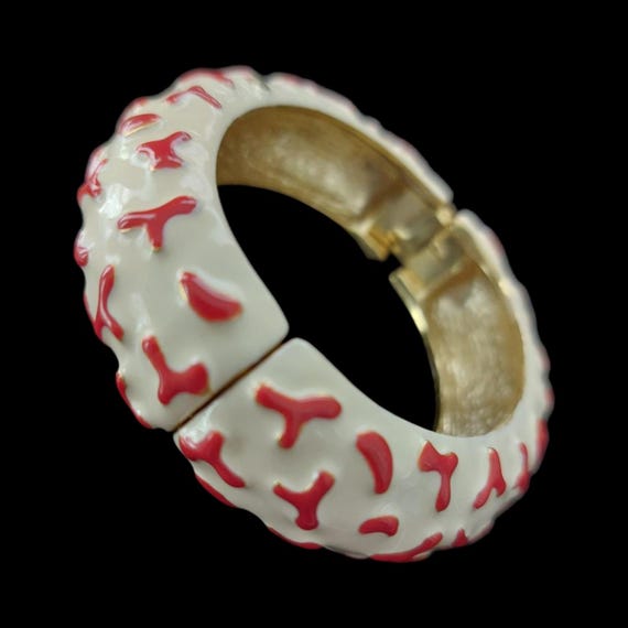 KJL Enamel Coral Motif Bracelet - image 3