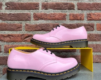 Dr. Martens 1461 Vernice rosa pallido - Nuove con scatola - Taglia UK 6/ EU 39