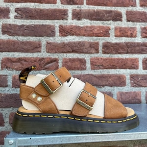Dr. Martens Gryphon sandals desert brown - With original box