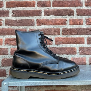 Dr. Martens 1460 MIE Vintage - Made in England - 90's - Size Uk 6.5/ Eu 40