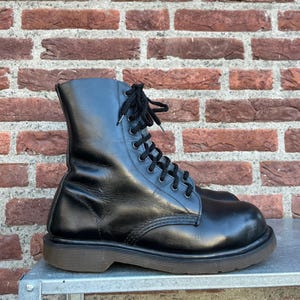 Dr. Martens 133 MIE Steel toe - Made in England - 10 eyelets - 90's - Size Uk 7/ Eu 41