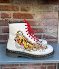 Dr. Martens 1460 x Grez backhand tattoo - Limited edition - second-hand - Size Uk 9/ Eu 43