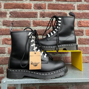 Dr. Martens Disrupt HDW Smooth leather black boots - New with box - Size Uk 4/ Eu 37