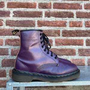 Dr. Martens 1460 MIE Purple - Made in England - 90's - Preowned - Size Uk 5/ Eu 38