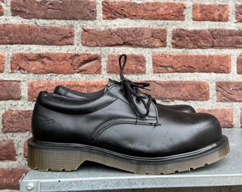 Botas Dr. Martens 2215 MIE con puntera de acero - Fabricadas en Inglaterra - Estilo vintage - Talla UK 7/ EU 41