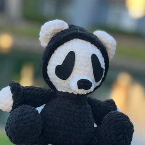 Ghostface inspired plushie,READY TO SHIP,Scare Bear,Scream horror movie crochet,slasher character,Halloween stuffie,teddy bear,spooky