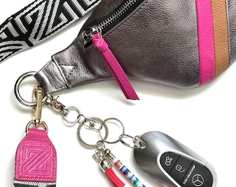 Mini Colors To Go Keychain, Summer Palette House of Colour Bag Charm Stick, HOC