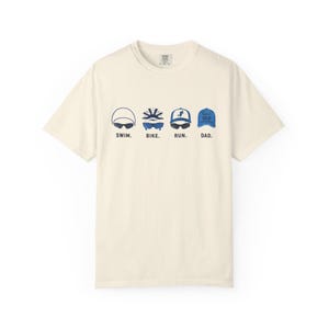 Comfort Colors Triathlon Club Shirt, T-Shirt for Triathletes, Running, Cycling, Swimming Gift for Fan