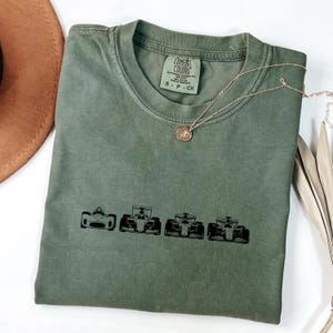Entwicklung von F1 Auto T-Shirt, Vintage F1 Rennwochenende Shirt, Racing Fan Geschenk