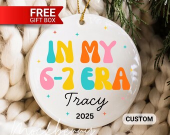 Adorno navideño personalizado de "En mi era 67", divertido y retro, con memes de 6/7, regalo de recuerdo para niños, hijas e hijos.