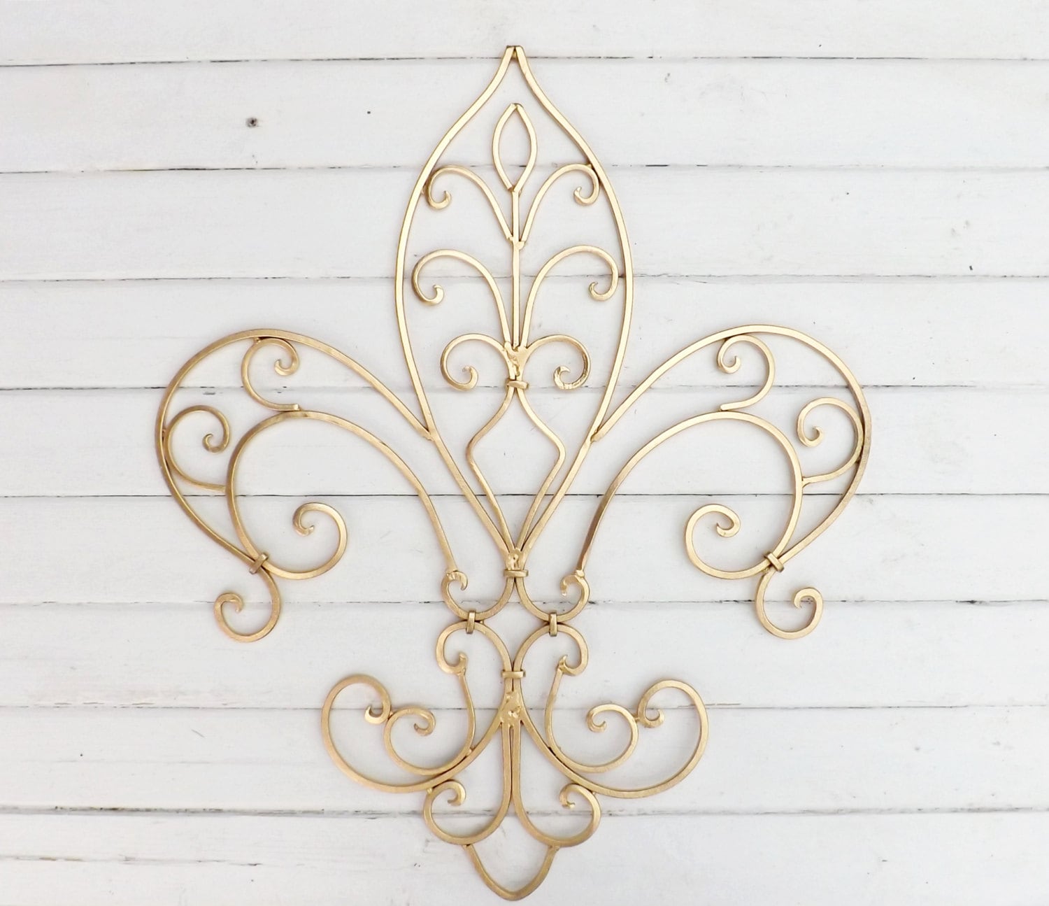 Wrought Iron / Fleur de lis Wall Decor/ Wall Hanging / Shabby | Etsy