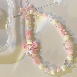 Rosa Schleife und Stern Anhänger Anhänger | Süßes Perlenblumen-Lanyard für Mädchen & Frauen