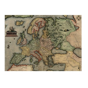 Puede incluir: Un mapa antiguo de Europa con fronteras y masas de tierra detalladas. El mapa está en tonos de verde, marrón y azul, con texto escrito a mano en negro y rojo. El mapa está titulado "EUROPA" en letras rojas.