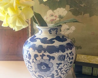 Vintage Large Bulbous Decorative Blue and White Vase,  Chinoiserie Chic, Oriental Vase, Flower Vase, Grandmillennial Decor