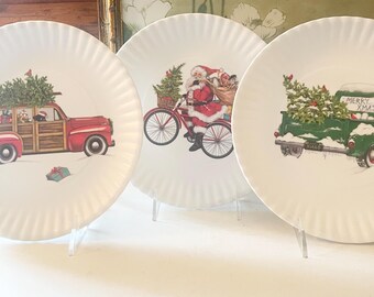 Four Assorted Holiday Melamine Plates, Red Camper, Santa, Xmas, Woodie Wagon and Christmas Truck, Mary Lake-Thompson, New Old Stock, Dogs