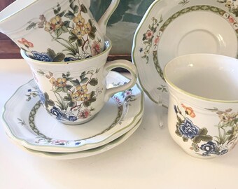 Three Sets of Vintage Mikasa “Imari Bouquet” Teacups and Saucers, Chinoiserie, French Country Decor
