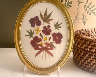 VINTAGE WALL GALLERY