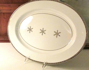 Vintage  "Arctic Solstice Snowflake" Platter by Target, Christmas Holiday First Frost Dinnerware, Silver and White Christmas,