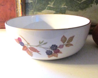 Vintage Royal Worcester "Evesham" Fruit Bowl, Baking Bowl, English Country Kitchen, Grandmillennial Dining