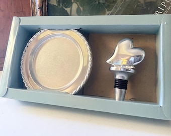 Mariposa Wine Bottle Topper and Coaster Set, Aluminum Heart Design, Valentine Gift Box, Barware Decor, NIB, Wedding Party Gift