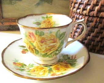 Vintage Royal Albert "Tea Rose" Teacup and Saucer, Bone China, Vintage Gift, Mother's Day Gift, English Teacup, Yellow Roses