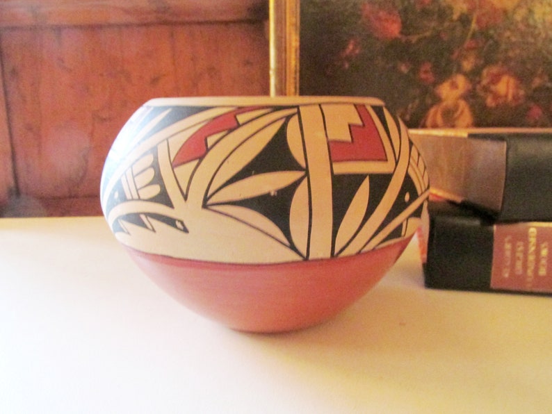 Signed Jemez A Loretto Pottery Vase Native American Pottery Etsy