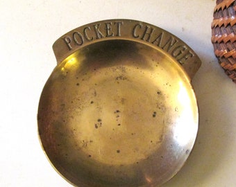 Vintage Brass Pocket Change Tray, Round Trinket Tray, Heavyweight Valet Tray, Brass Decor, Gift for Him, Brass Catchall, Home Office Decor