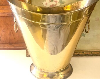 Vintage Brass Coal Scuttle Style Basket or Bin, Lion Head Door Knocker, Wastebasket, Planter, Hollywood Regency Decor
