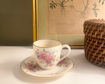 GILDED ENTERTAINING