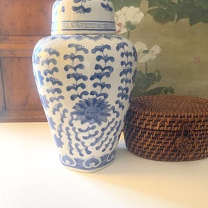 Vintage Tall Oriental Ginger Jar, Floral Blue and White Chinoiserie Chic Temple Jar, Mantel Decor, Grandmillennial, Mother&#39;s Day Gift
