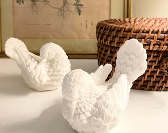 A.Santini Dove Figurines, White Alabaster, Vintage Italian Pair Bird Sculptures