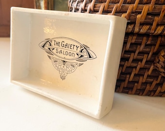 VINTAGE GIFTS