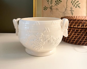 The Haldon Group 1988 Cachepot Cream Ware, Ram's Head, Palm Beach Decor