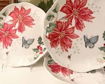 Four NOS Vintage Lenox ‘Winter Meadow” Accent Plates, Poinsettia Holiday Mugs, Christmas Flower