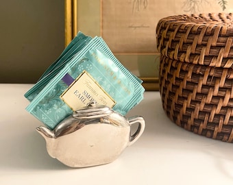 VINTAGE SILVER DECOR