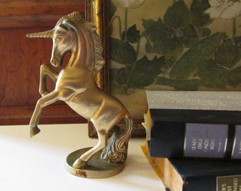 Vintage Brass Unicorn, Brass Figurine, Hollywood Regency, Brass Decor, Bookshelf Decor, Vintage Gift