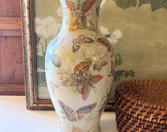 Vintage Satsuma Moriage Style Butterfly Vase, Decorative Oriental Vase, Chinoiserie Decor,