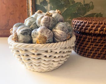 Vintage Art Ceramic Basket of Garlic, Capodimonte Style Woven Basket, Made in Spain, Gift For Chef, Coffee Table Decor, Vintage Gift