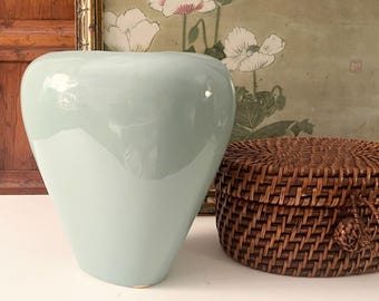 Vintage  Haeger USA Ceramic Art Moderne Vase, Palm Beach Chic, Teal Turquoise Vase #4329, Hollywood Regency