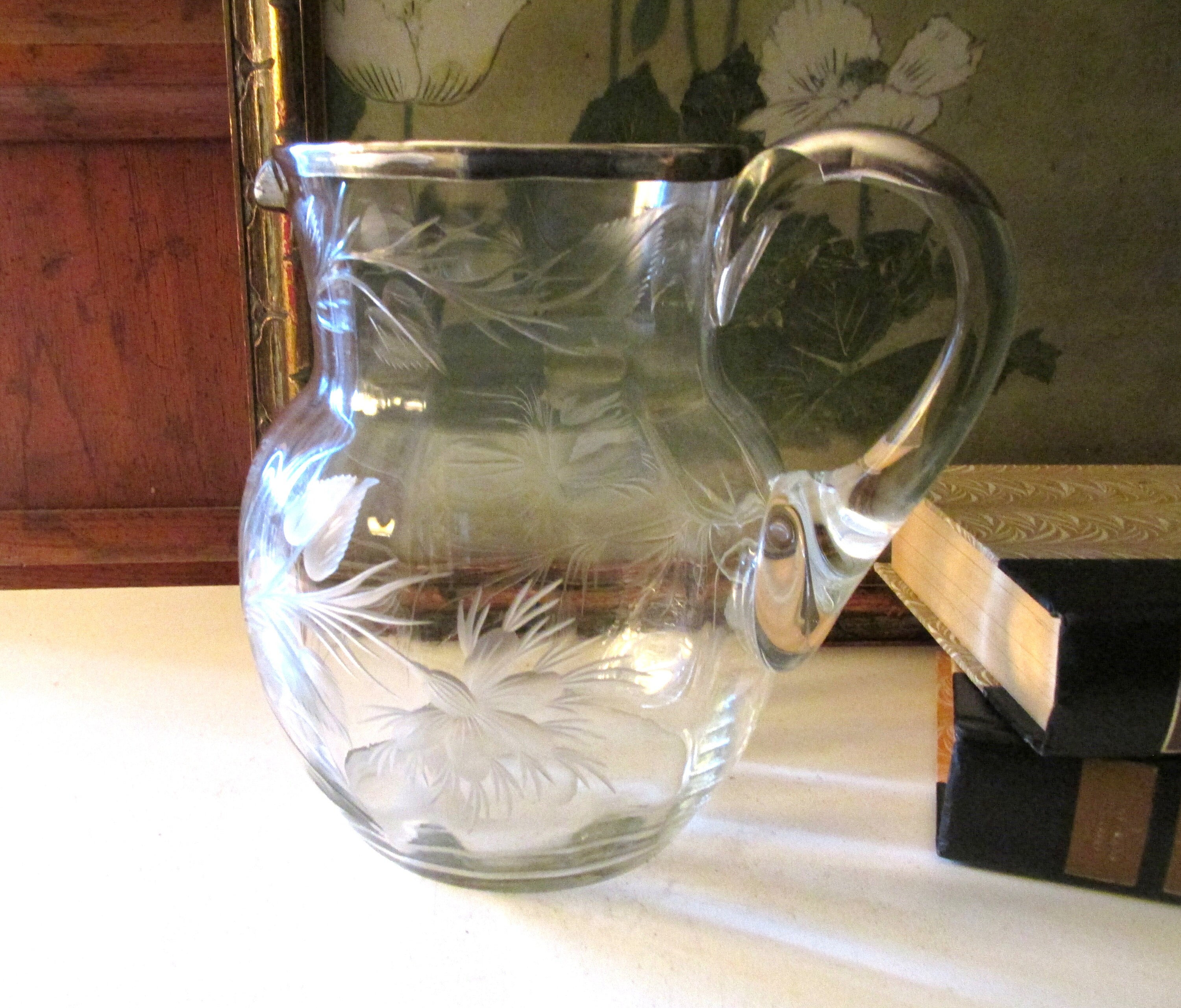 Vintage Water Pitcher / Etched Glass / Cut Crystal / Etched Grapes /  Vintage Beverage Holder / Serving Pitcher / Cut Glass / Vintage Etched 