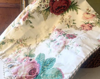 Vintage USA Waverly The Luxury Collection Large Chintz Pillow Sham, "Norfolk Rose" Grandmillennial Decor